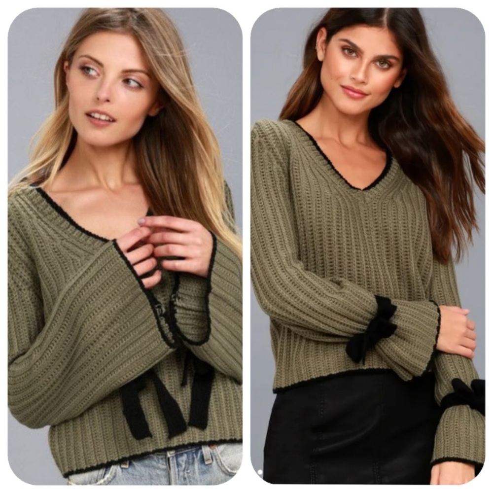 Lulus Green Sweater BRAND NEW